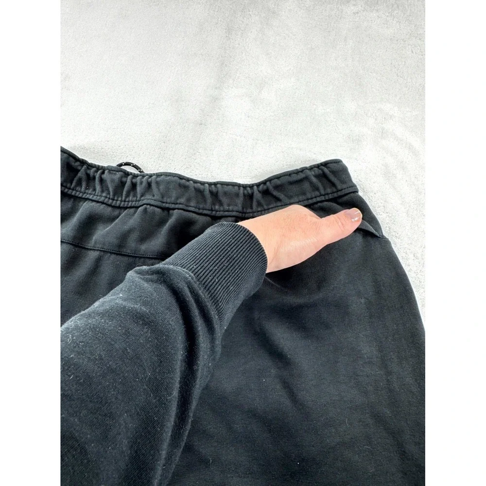 Nike Dri-Fit Jogger Sweatpants Mens‎ Medium Black Drawstring Logo Pull On Sports